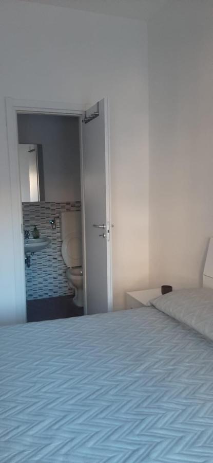 Corneliaguesthouse Rome Exterior photo